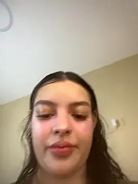 Freechat AriaHeavenss on StripChat