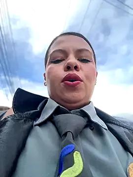 Ariana-07 — My partner spanks my ass 