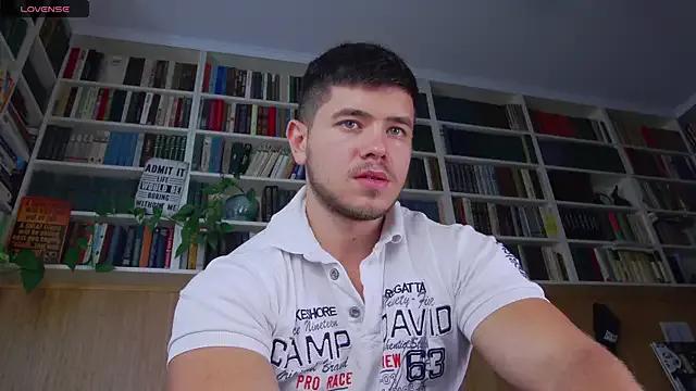 Private Arilas_ on StripChat