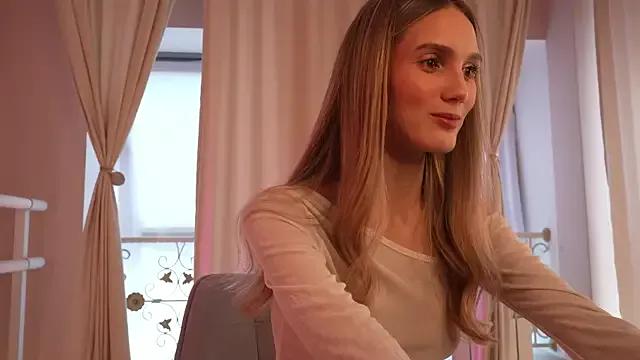 Freechat aurora_nude on StripChat