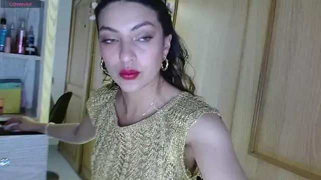 Freechat Ayleen_m on StripChat