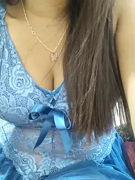 Freechat Banii_22 on StripChat