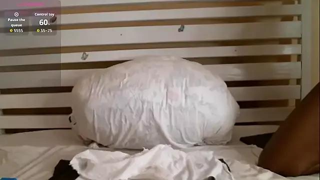 Freechat black_sexy_queen on StripChat