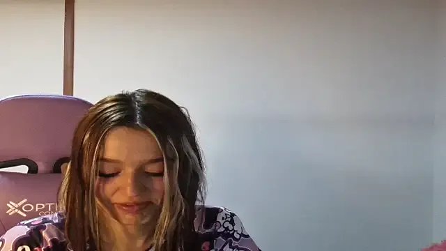 Freechat BlueStoneX on StripChat