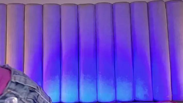 Freechat briannajackson_ on StripChat