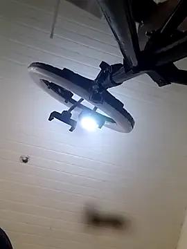 BriannaVincent — Show pink pussy