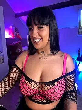 Freechat CarolaDrago on StripChat