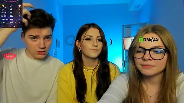 Freechat catherine_kitty on StripChat