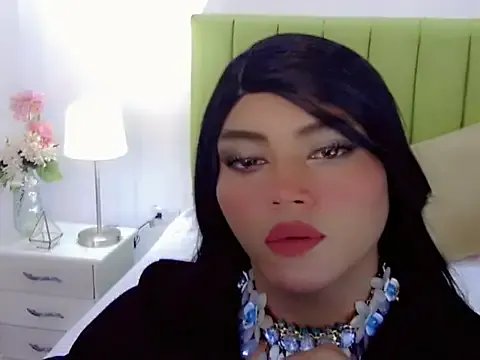 Freechat charlotte1_sweet on StripChat