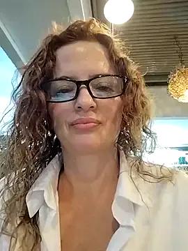 Freechat CioniWeiss on StripChat