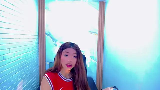 Freechat Cloelombard on StripChat