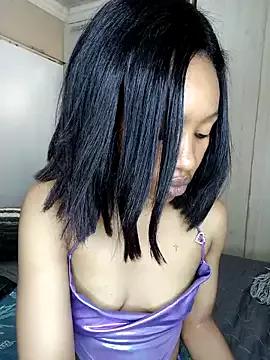 Freechat CocoSexyBabe on StripChat