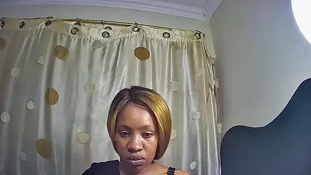 Freechat CocoSexyBabe on StripChat