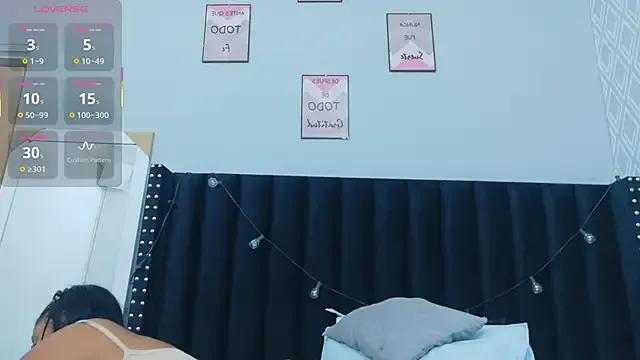 colombiamommy — squirt show and dildo