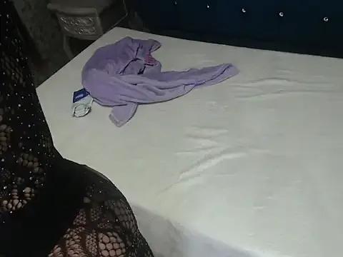 Freechat CrisstalPink on StripChat