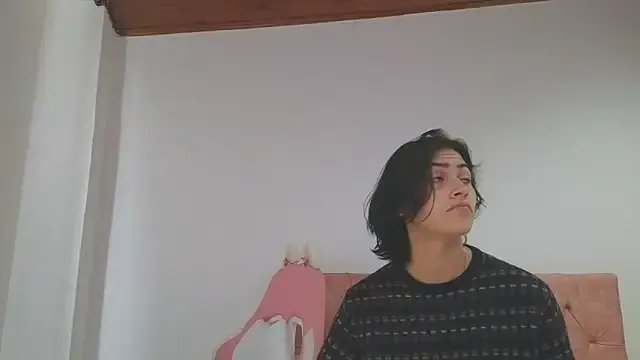 Freechat Crystal_Star_ on StripChat