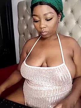 Freechat CuteBootyBae on StripChat