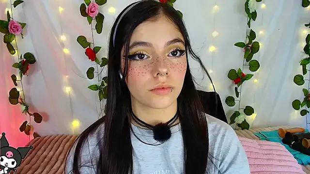 Freechat cutee_andrea on StripChat