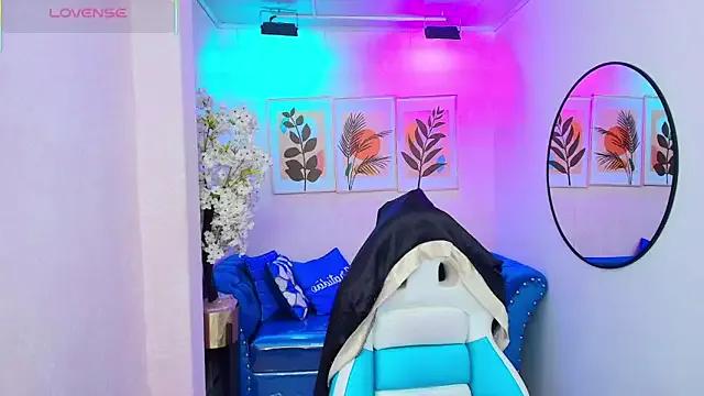 StripChat Dafne_huges is Freechat Dafne_huges — show ass slap x5