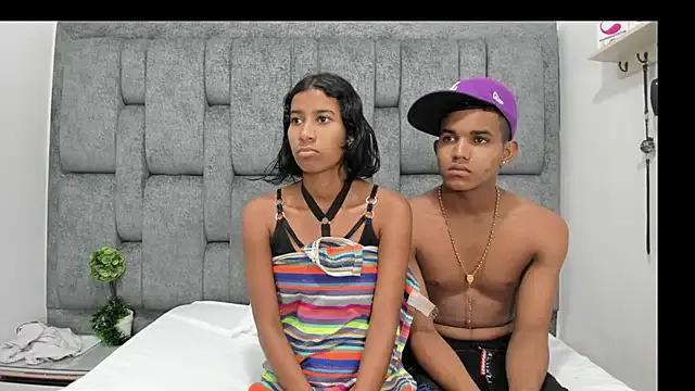 Freechat DaphnerANDrogerrr on StripChat