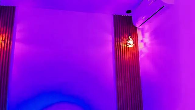 Freechat delaylacruz on StripChat