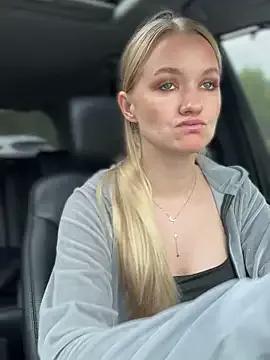 Freechat Devill_Angel_ on StripChat