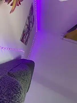 Freechat Diamondpussy97 on StripChat