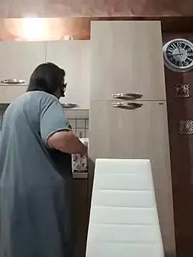 Freechat Dolcecurvy on StripChat