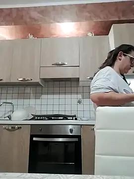 Freechat Dolcecurvy on StripChat