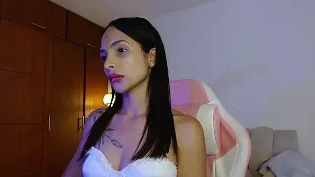 Private DreamsAnna on StripChat