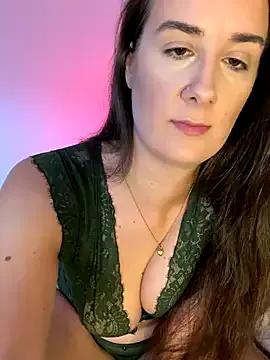 StripChat EllaMae is Freechat EllaMae — Last Tipp wins mistery Video