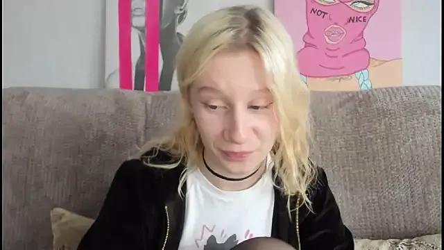 Freechat EnigmaSee on StripChat