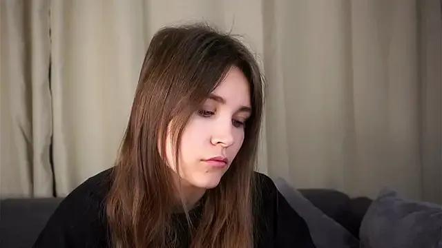 EthalFlowers — Tease with my shoulders