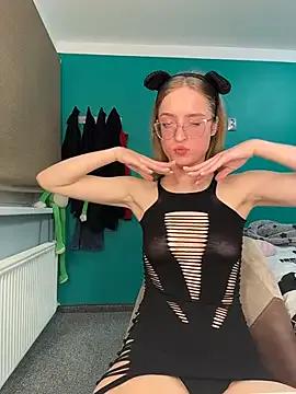 StripChat EveLunny is Freechat EveLunny — FINGER PLAY!