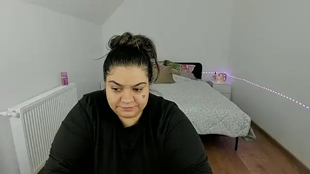 Freechat EvvaBBW on StripChat