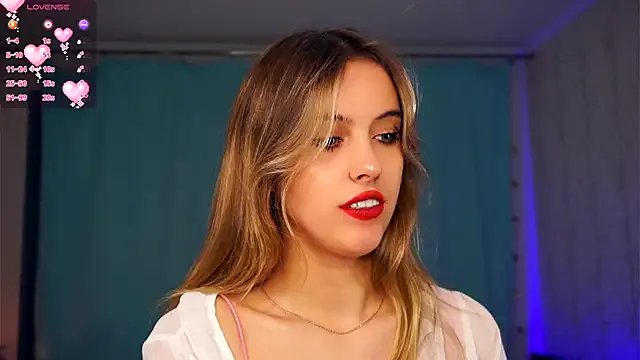 Private FannyHewson on StripChat