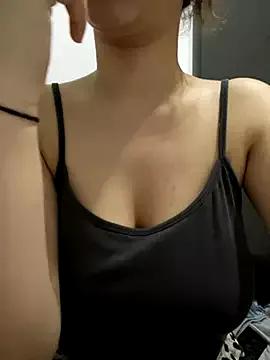 Freechat farah-36 on StripChat