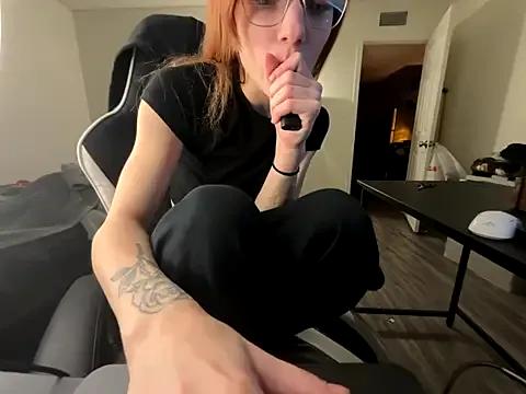 Freechat foxy_ana13 on StripChat