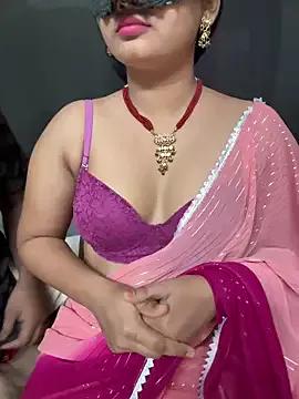 Freechat Funny_Couplee on StripChat