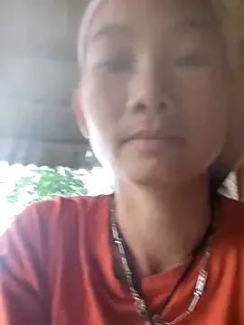 Freechat gio-thu on StripChat