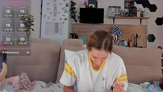 Freechat Girl_alone_home on StripChat