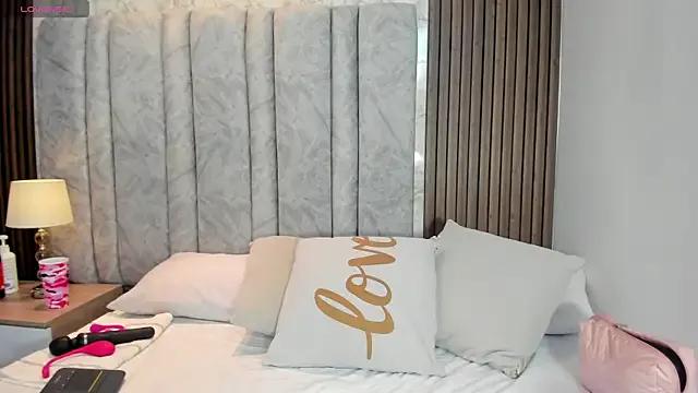 goddessfeetxx on StripChat 