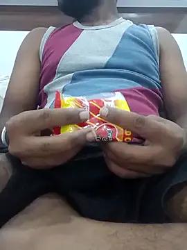 Freechat golugulu2024 on StripChat