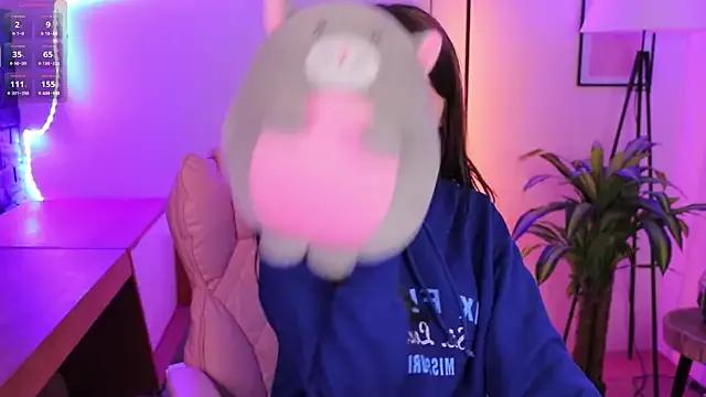 StripChat Hailey_Green is Freechat Hailey_Green — Take off one thing