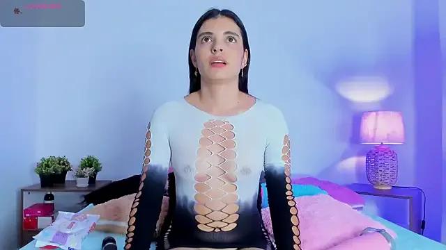 Freechat hailey_hadid on StripChat