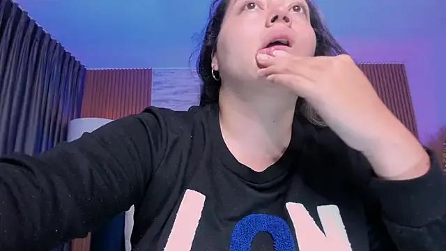 StripChat heidy_johns is Freechat heidy_johns — Delicious boobsjob + saliva