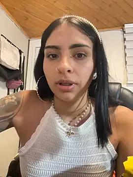 Private Hilary_pinkk on StripChat