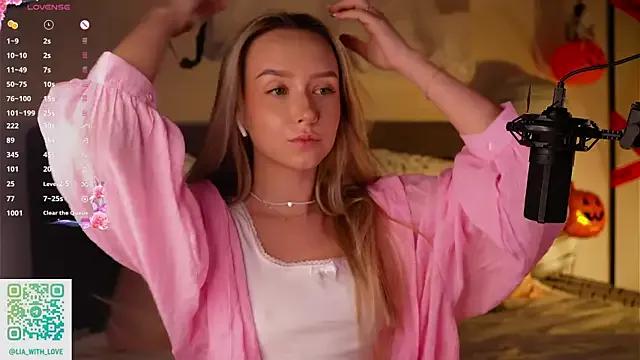 Freechat HollisBeckett on StripChat