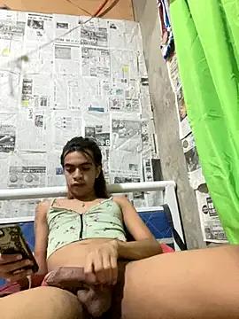 Freechat hottie_trixie on StripChat