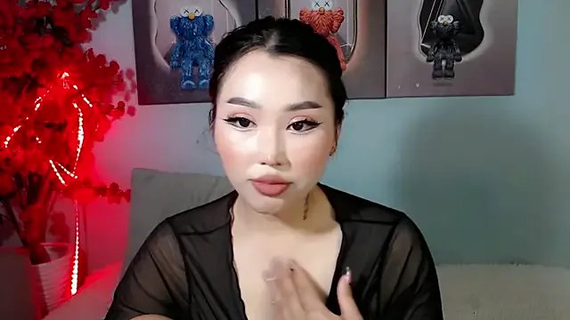 Freechat ichiben on StripChat